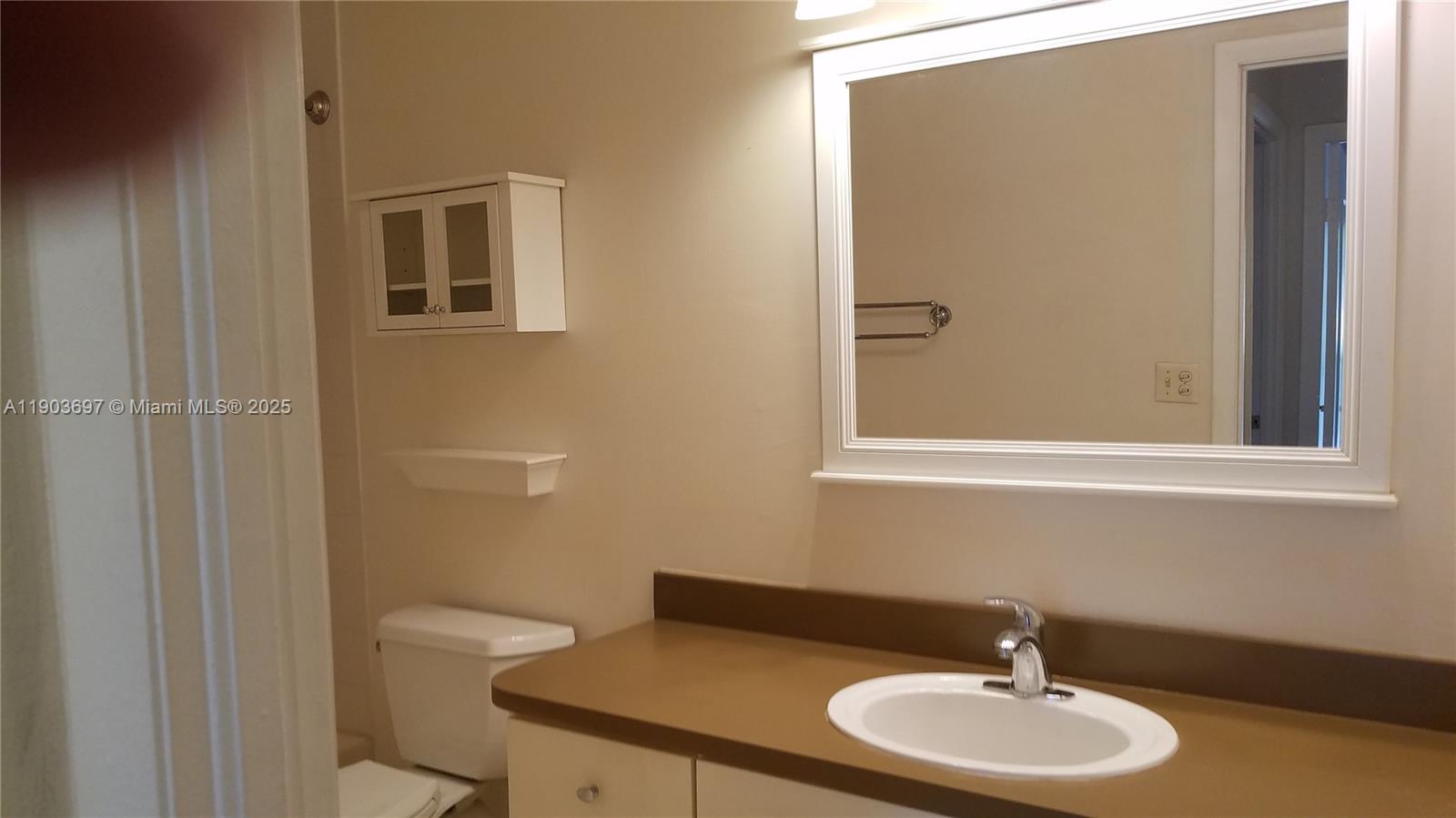 3740 Estepona Ave #14B1 Doral, FL 33178