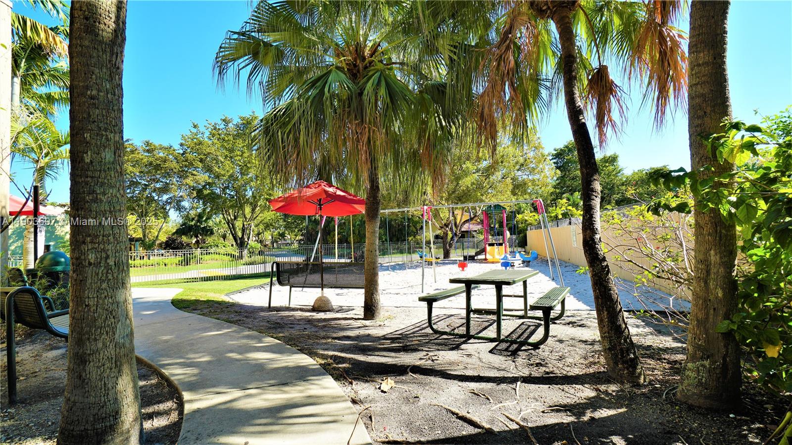 3740 Estepona Ave #14B1 Doral, FL 33178