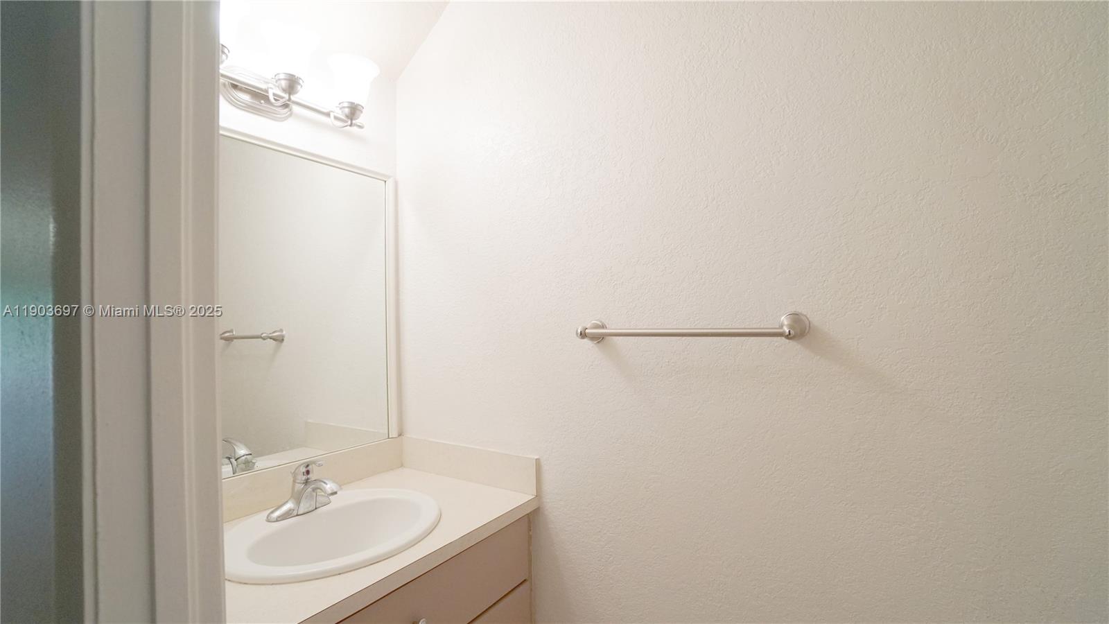 3740 Estepona Ave #14B1 Doral, FL 33178