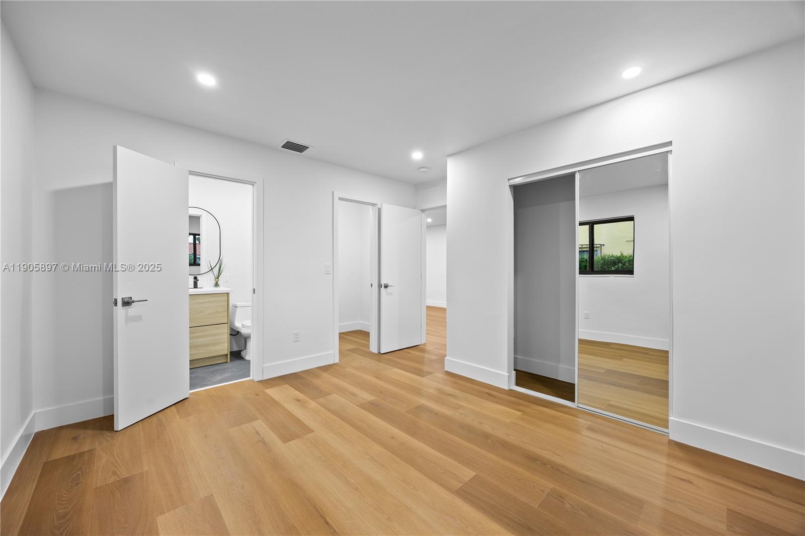 1618 SW 18th St Miami, FL 33145