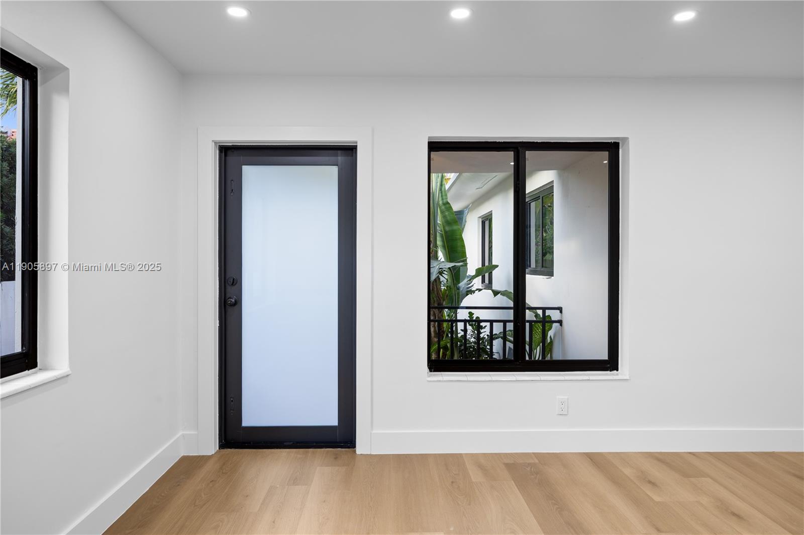 1618 SW 18th St Miami, FL 33145