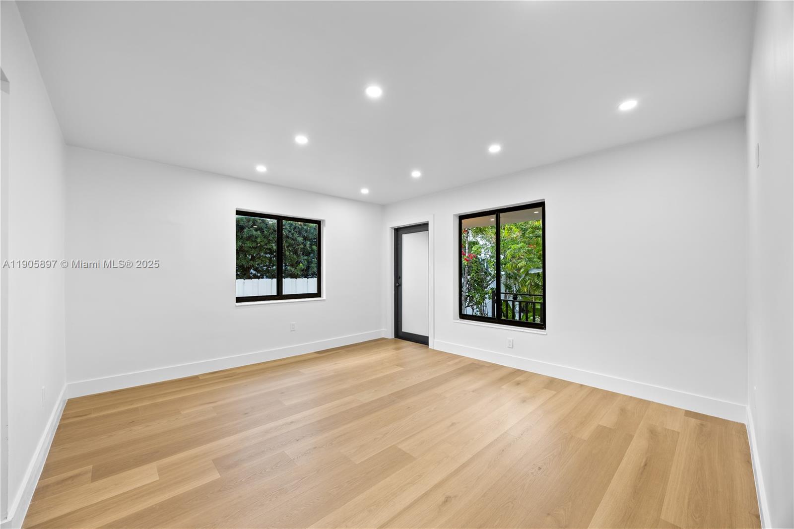 1618 SW 18th St Miami, FL 33145