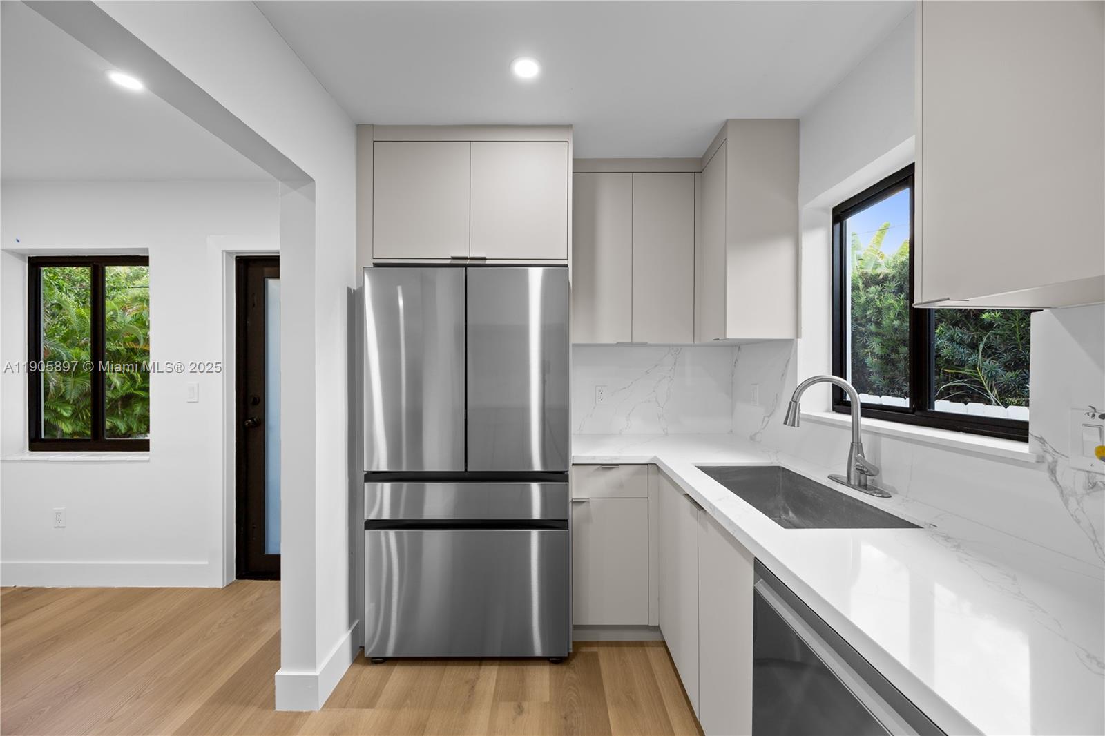 1618 SW 18th St Miami, FL 33145