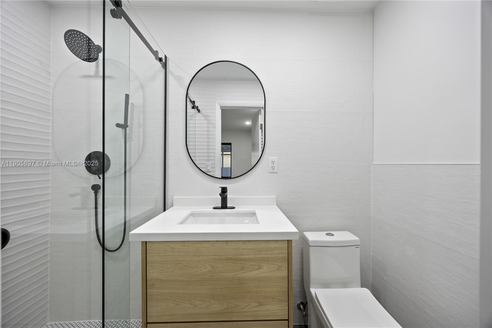 1618 SW 18th St Miami, FL 33145