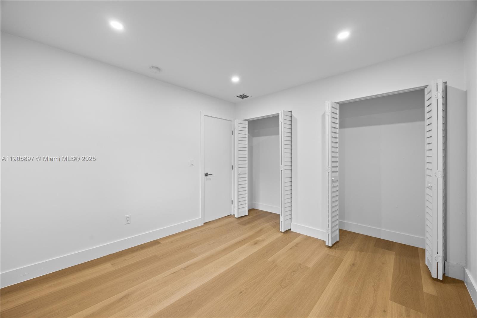 1618 SW 18th St Miami, FL 33145