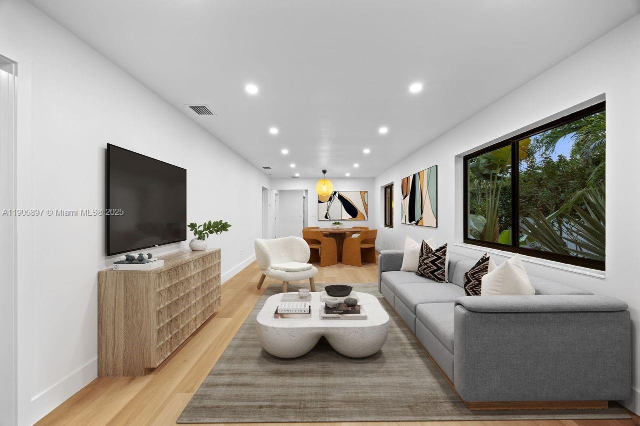 1618 SW 18th St Miami, FL 33145