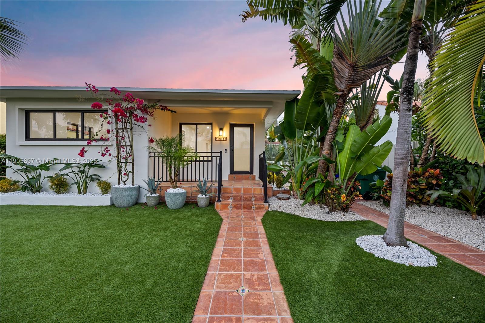 1618 SW 18th St Miami, FL 33145