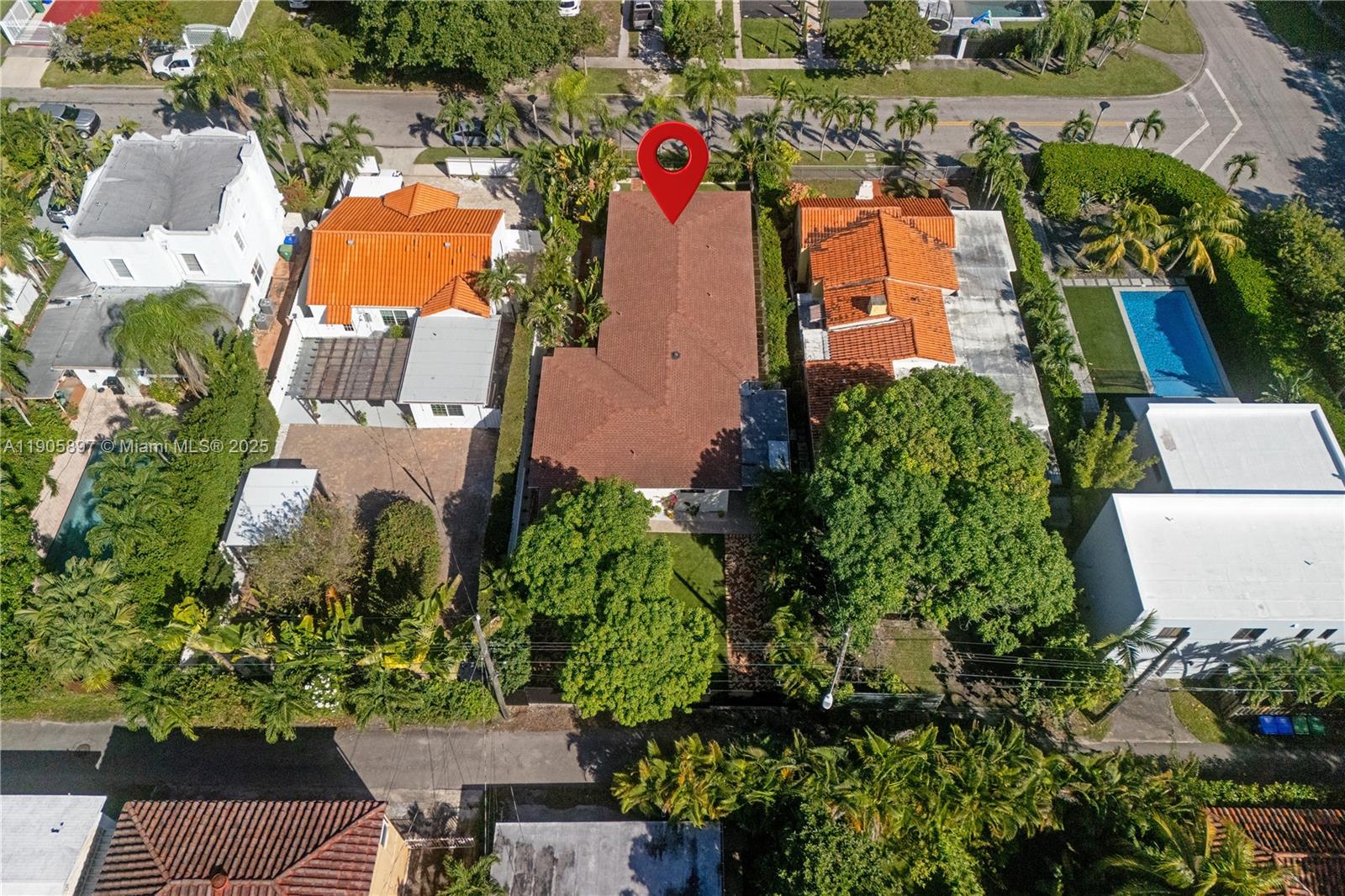 1618 SW 18th St Miami, FL 33145