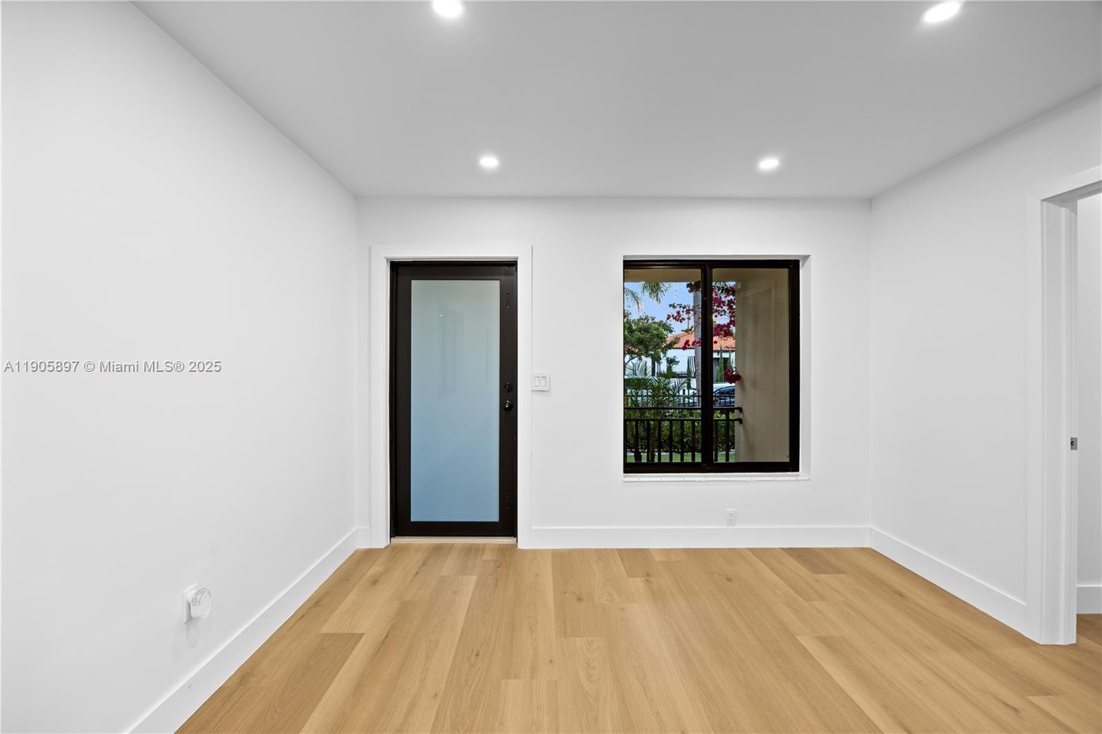 1618 SW 18th St Miami, FL 33145