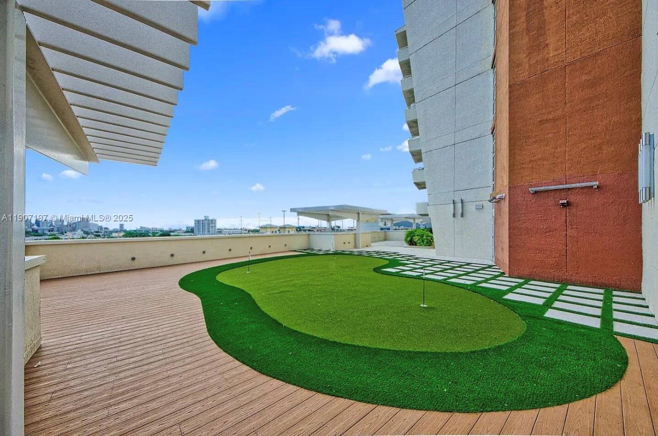 image Midblock Miami Condo10