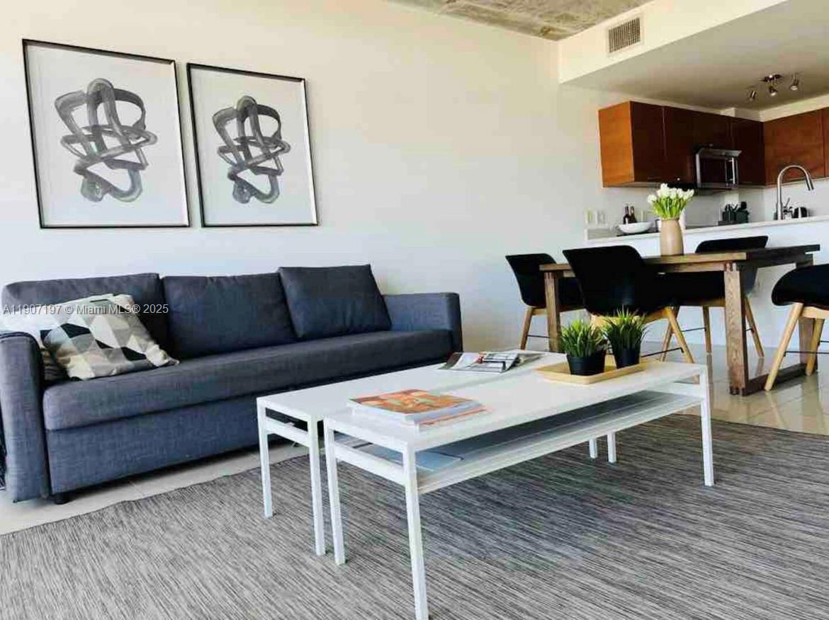 image Midblock Miami Condo15