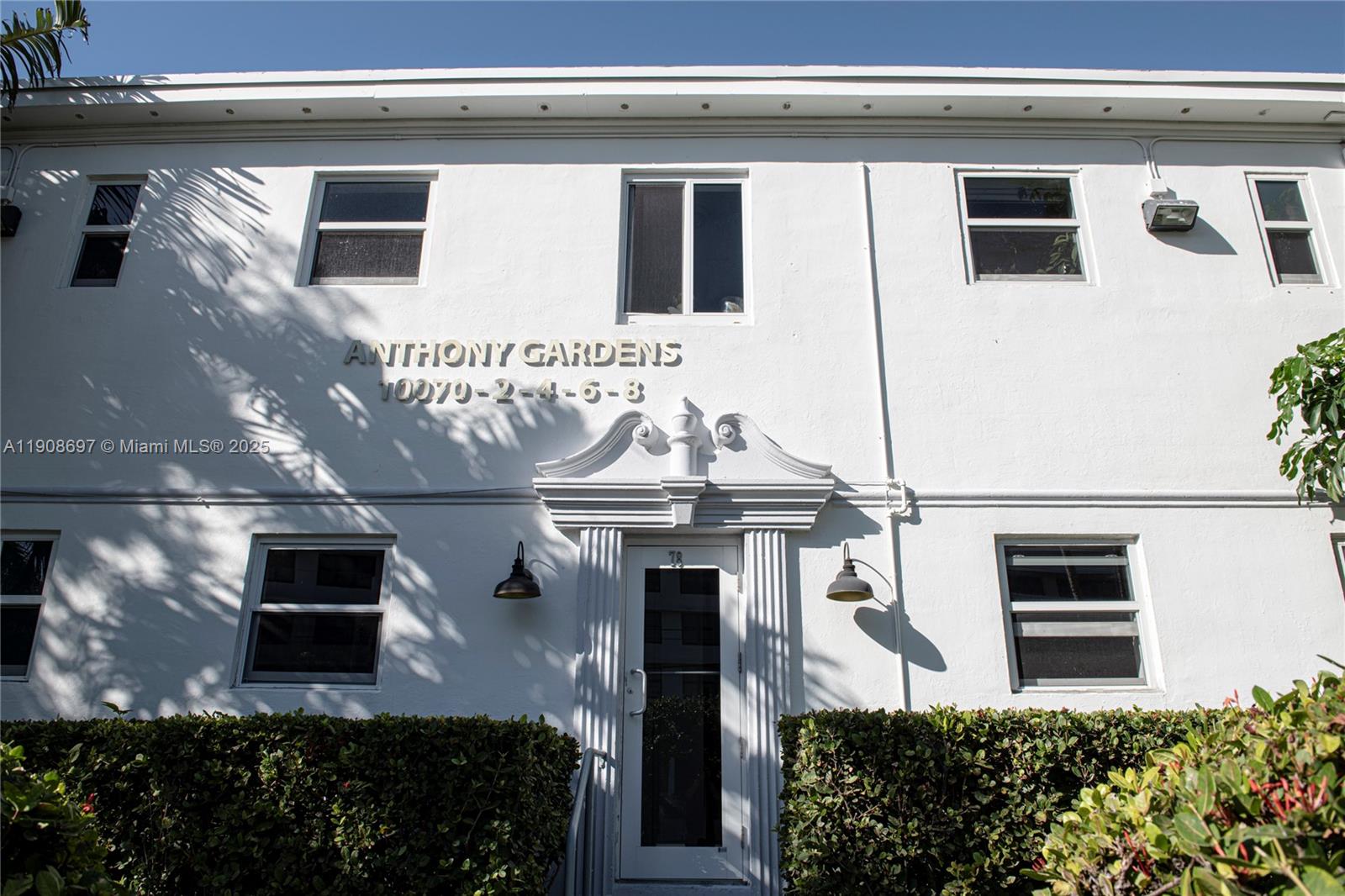 10078 E Bay Hbr Dr #78D