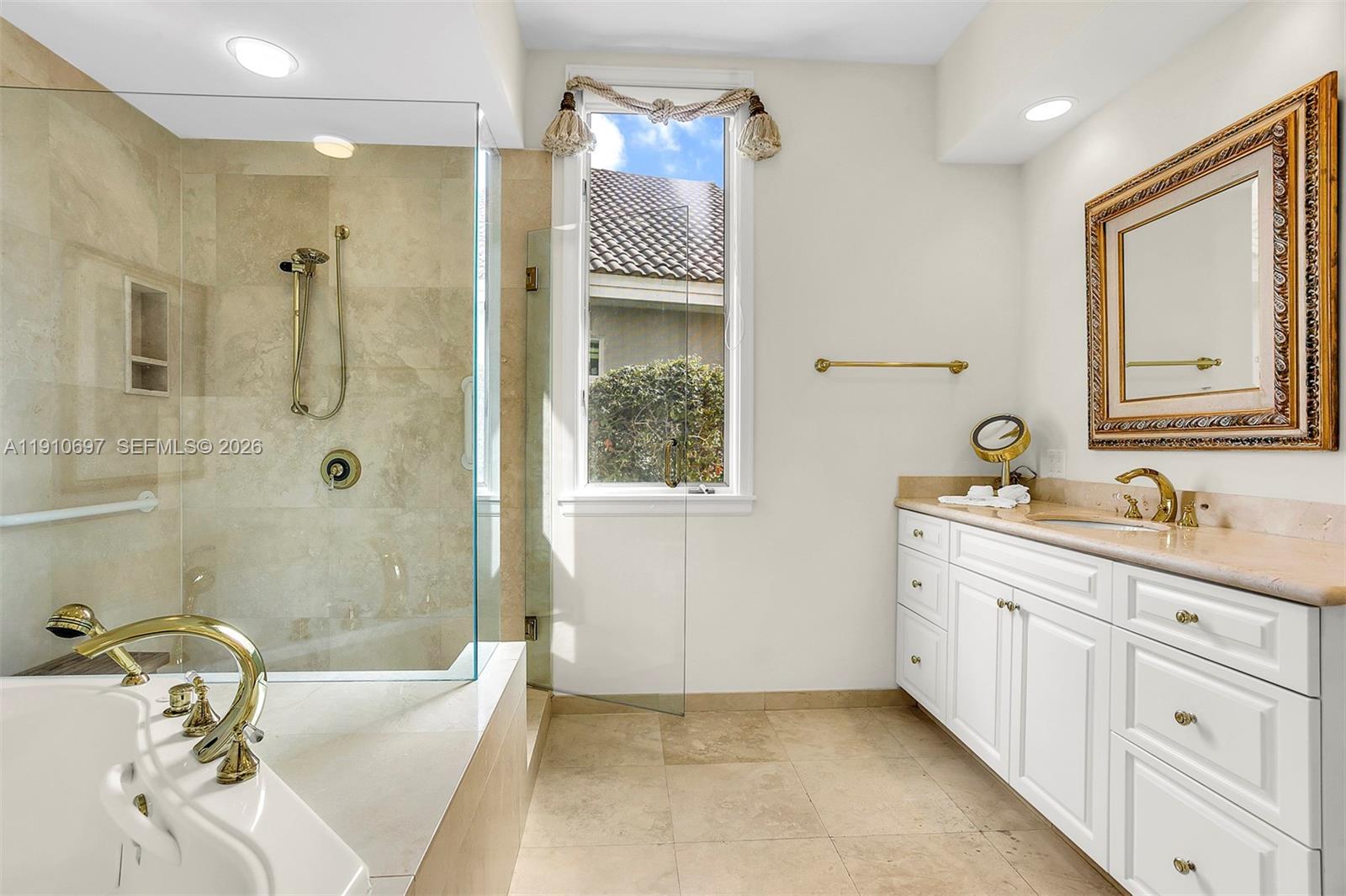 12001 SE Prestwick Ter Tequesta, FL 33469