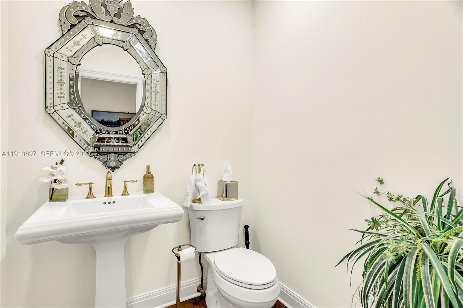 12001 SE Prestwick Ter Tequesta, FL 33469