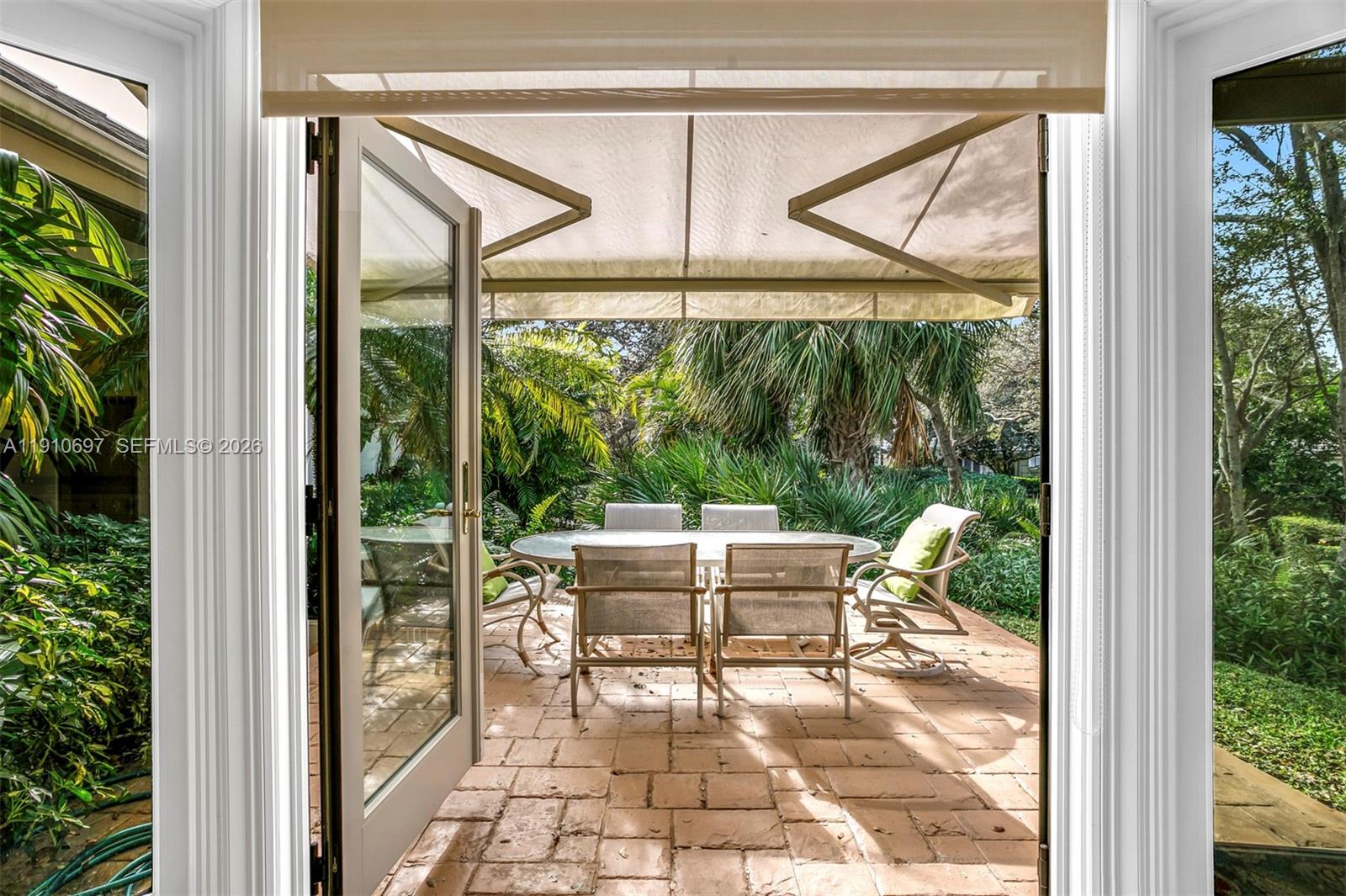 12001 SE Prestwick Ter Tequesta, FL 33469