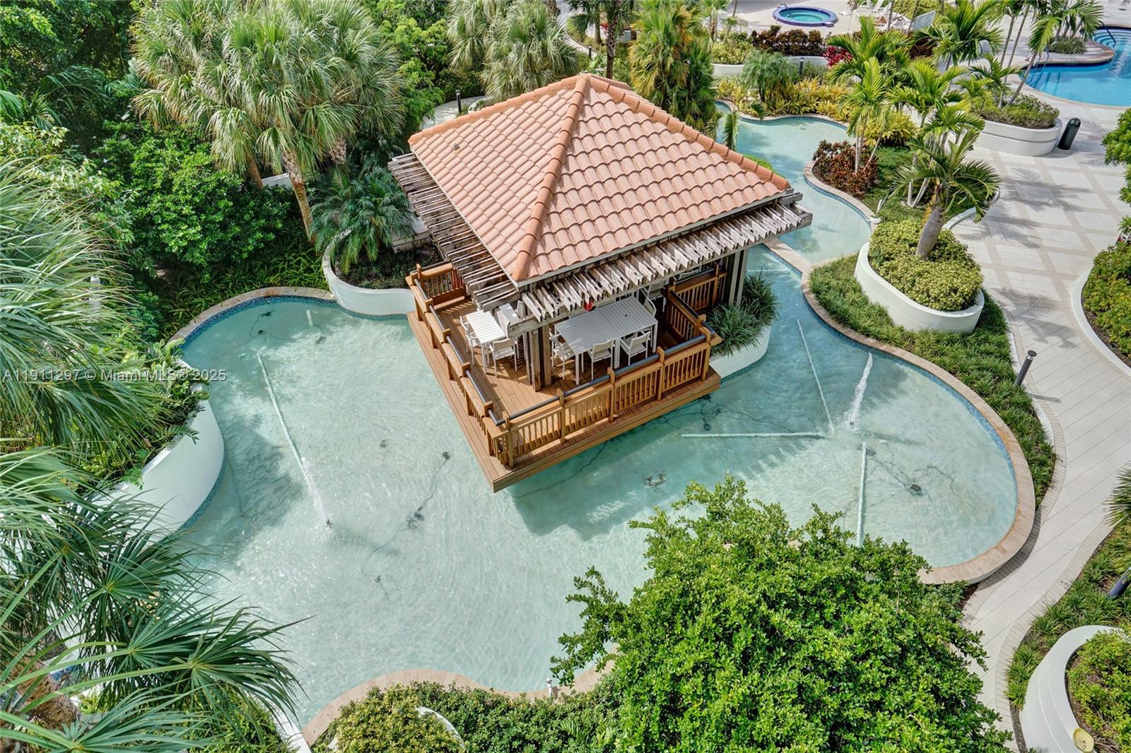 image Hamptons West Condo31