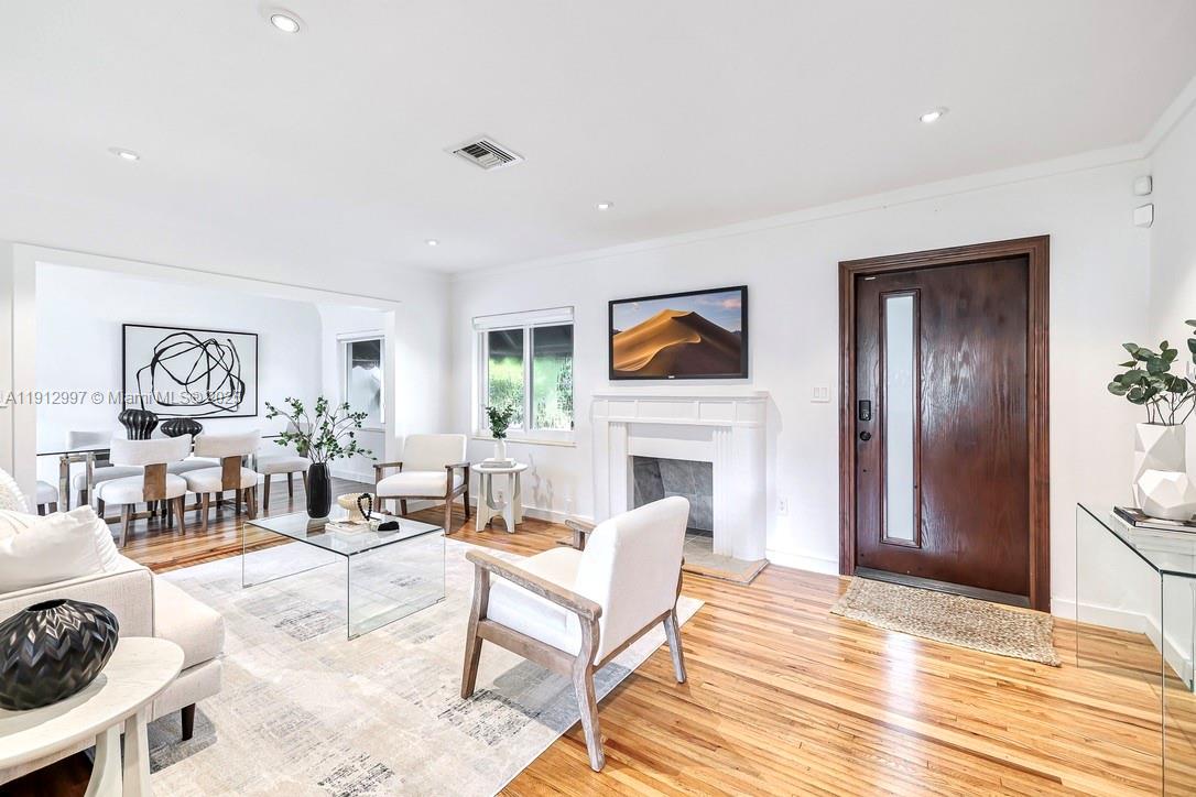 114 NE 107th St Miami Shores, FL 33161