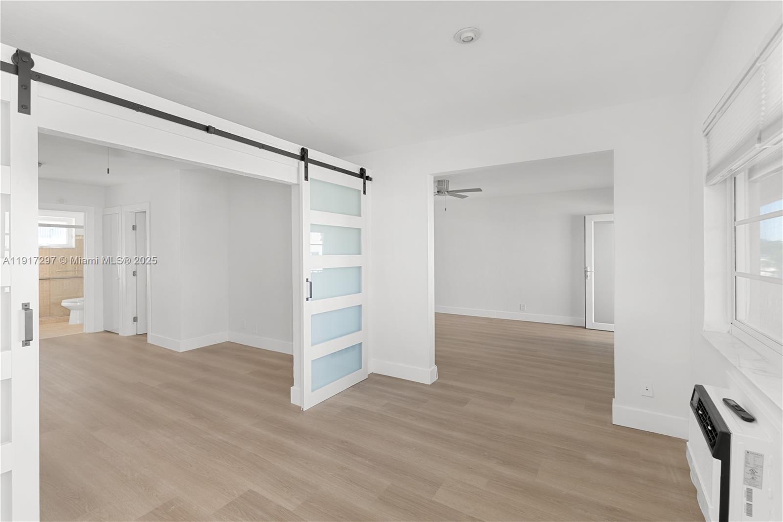 158 Ocean Dr #404/405 Miami Beach, FL 33139