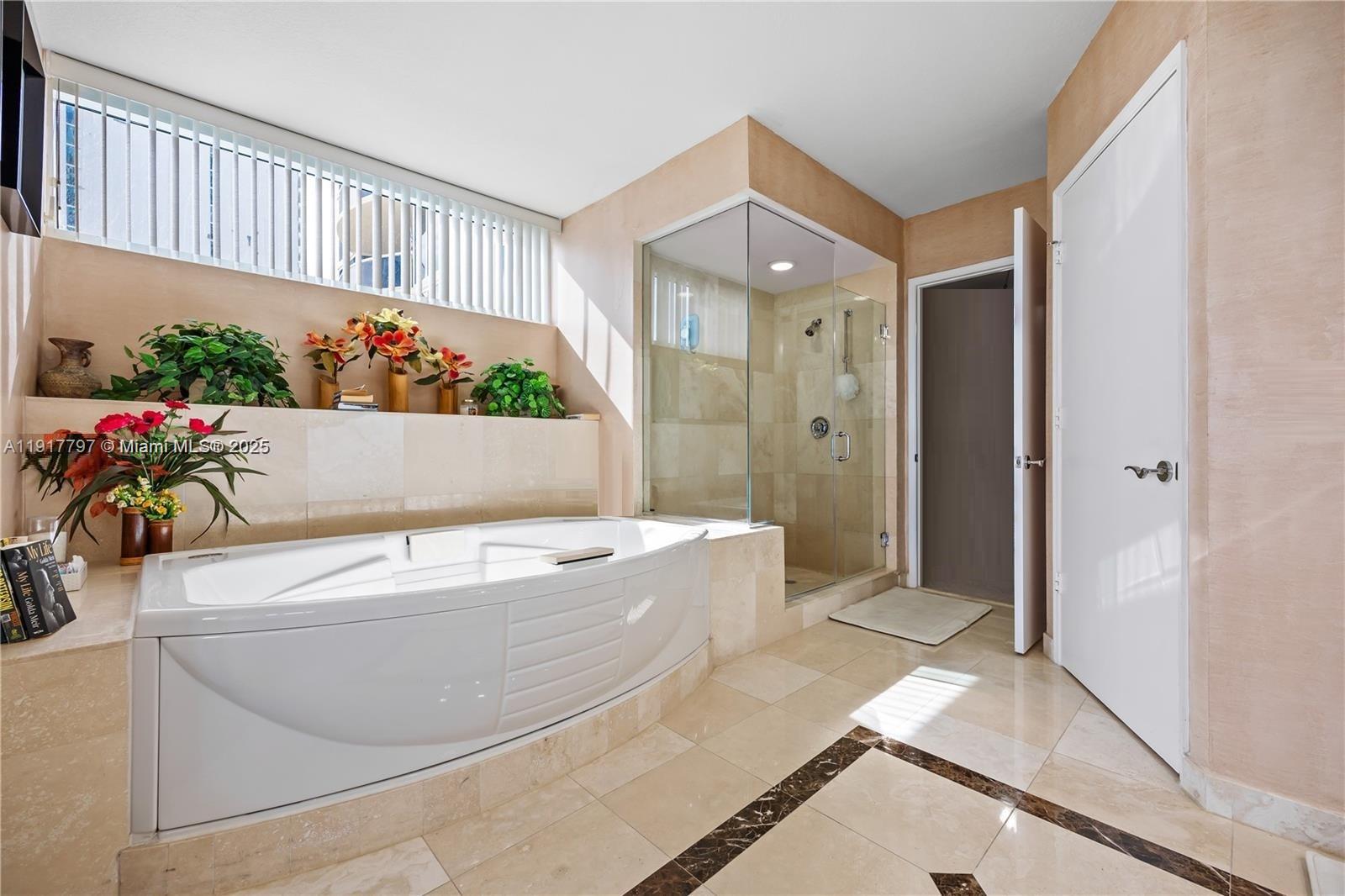 17555 Collins Ave #707 Sunny Isles Beach, FL 33160