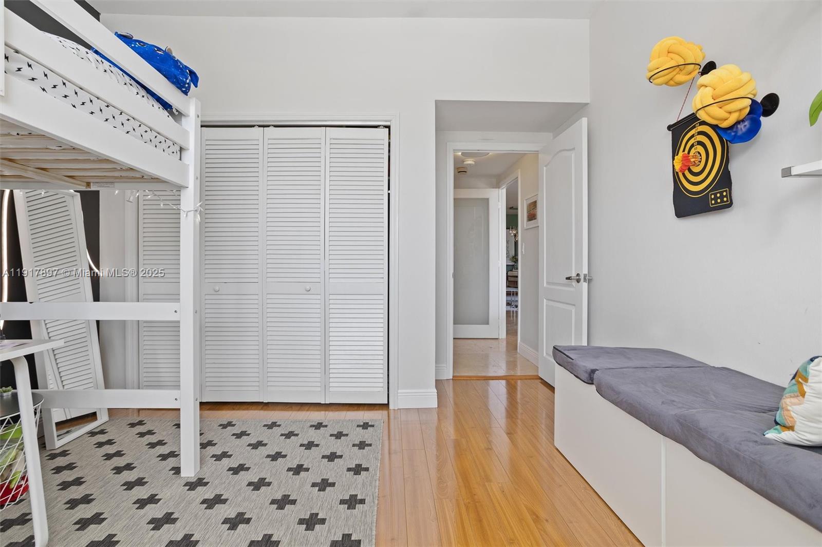 151 Crandon Blvd #206 Key Biscayne, FL 33149