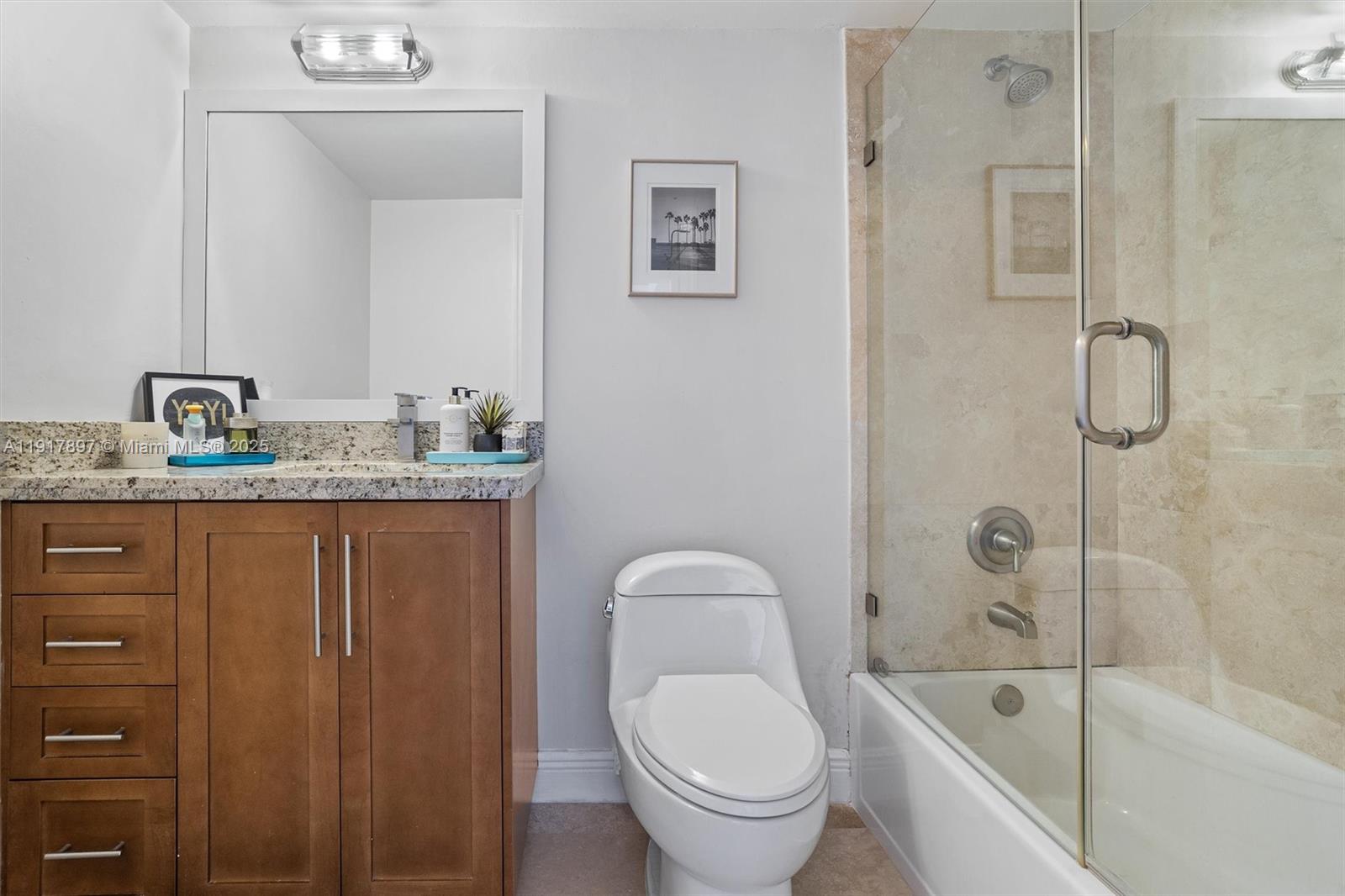 151 Crandon Blvd #206 Key Biscayne, FL 33149