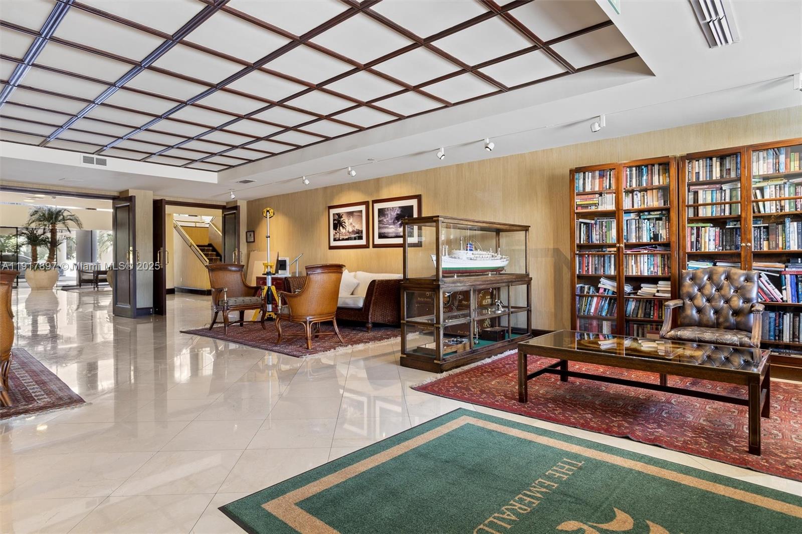 151 Crandon Blvd #206 Key Biscayne, FL 33149