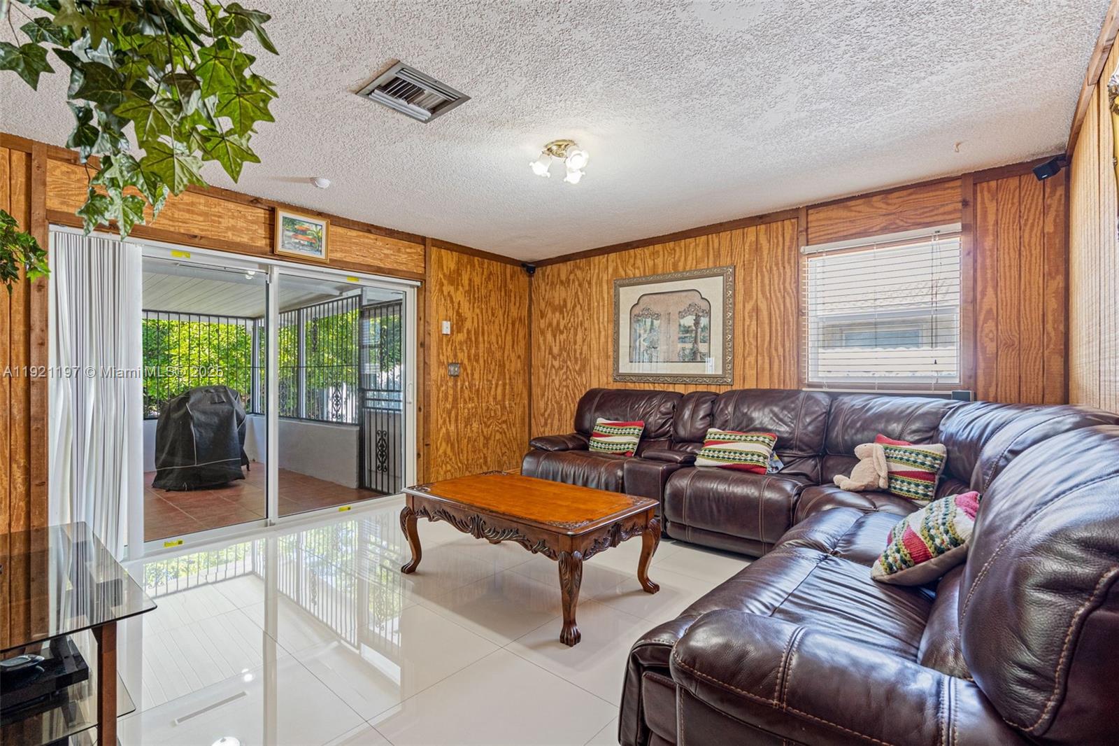 7004 SW 139th Pl Miami, FL 33183