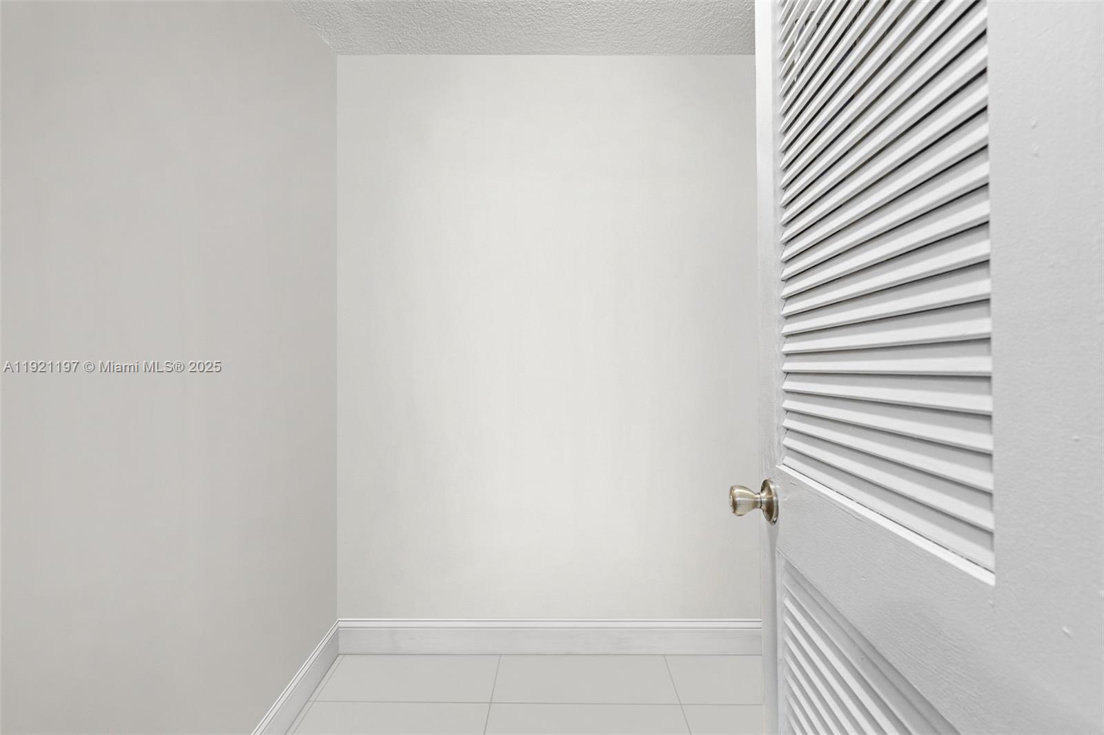 7004 SW 139th Pl Miami, FL 33183