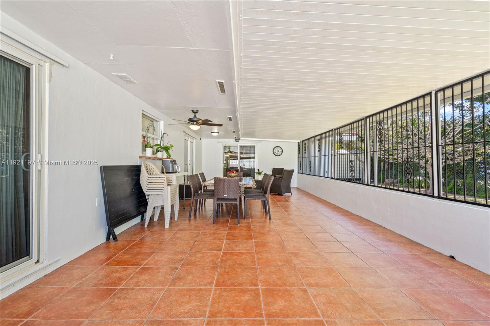 7004 SW 139th Pl Miami, FL 33183