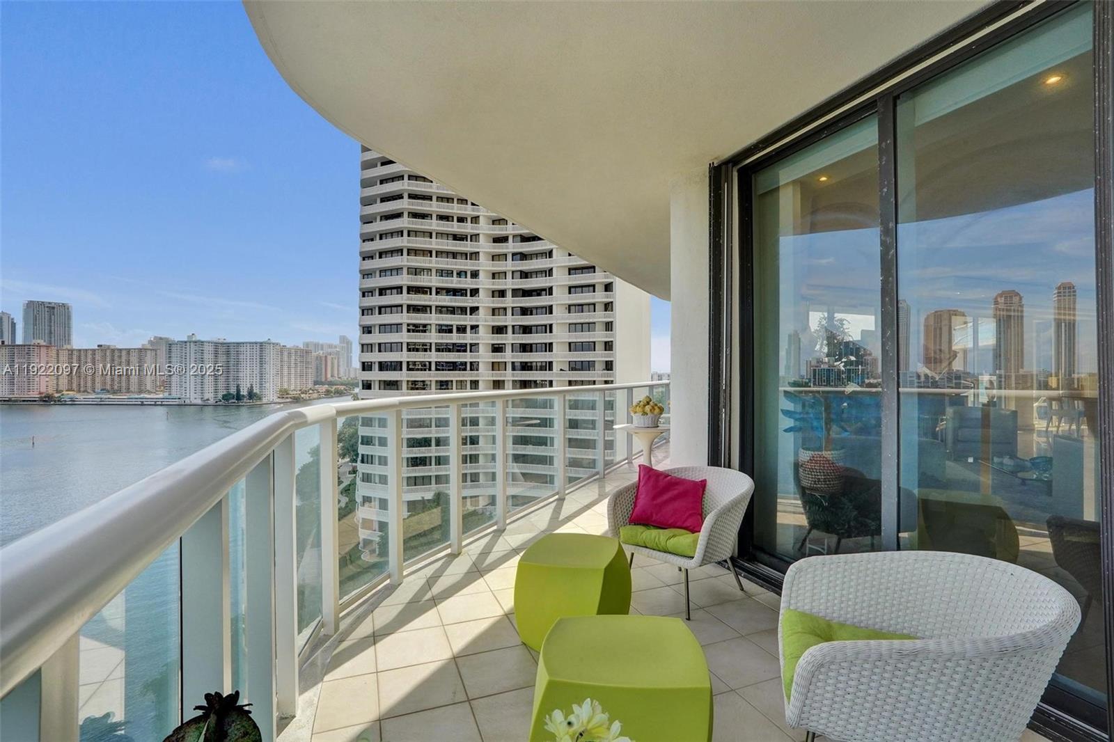 4000 Island Blvd #1007 Aventura, FL 33160