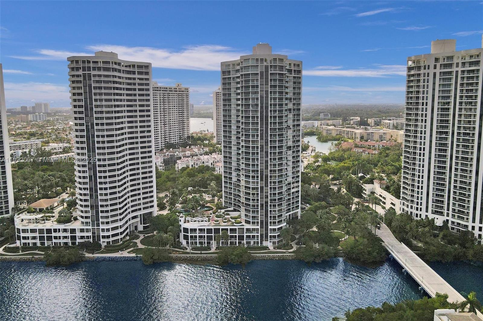 4000 Island Blvd #1007 Aventura, FL 33160