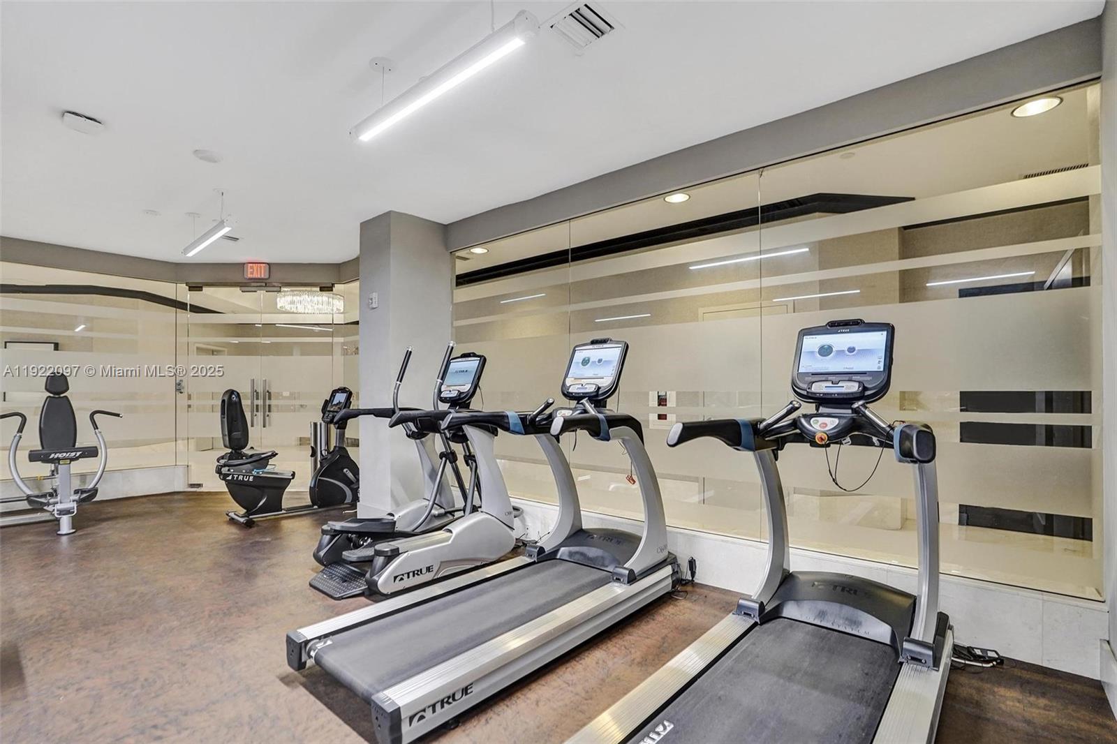 4000 Island Blvd #1007 Aventura, FL 33160