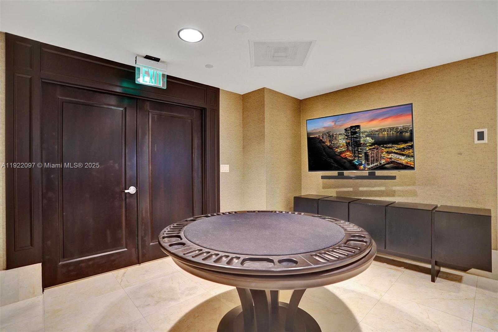 4000 Island Blvd #1007 Aventura, FL 33160