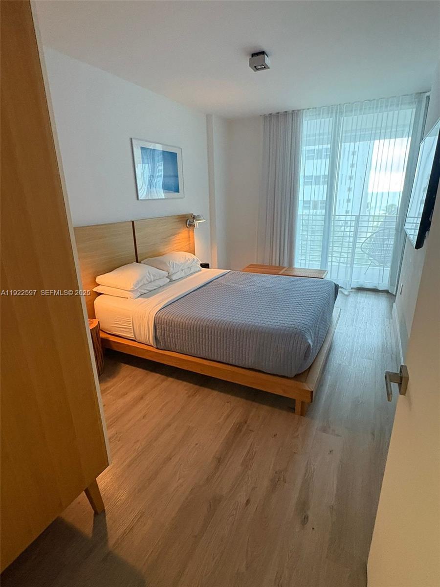 6080 Collins Ave #506 Miami Beach, FL 33140