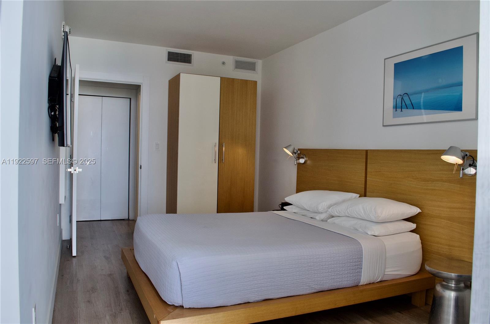 6080 Collins Ave #506 Miami Beach, FL 33140