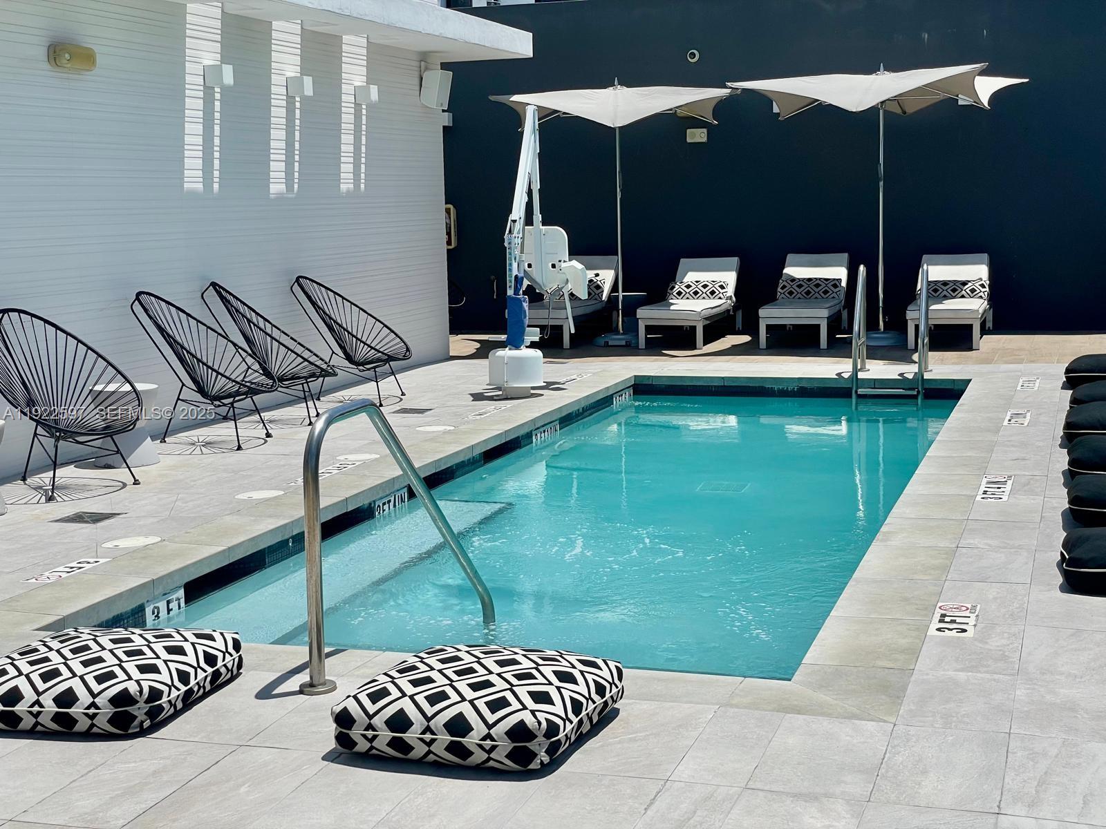 6080 Collins Ave #506 Miami Beach, FL 33140