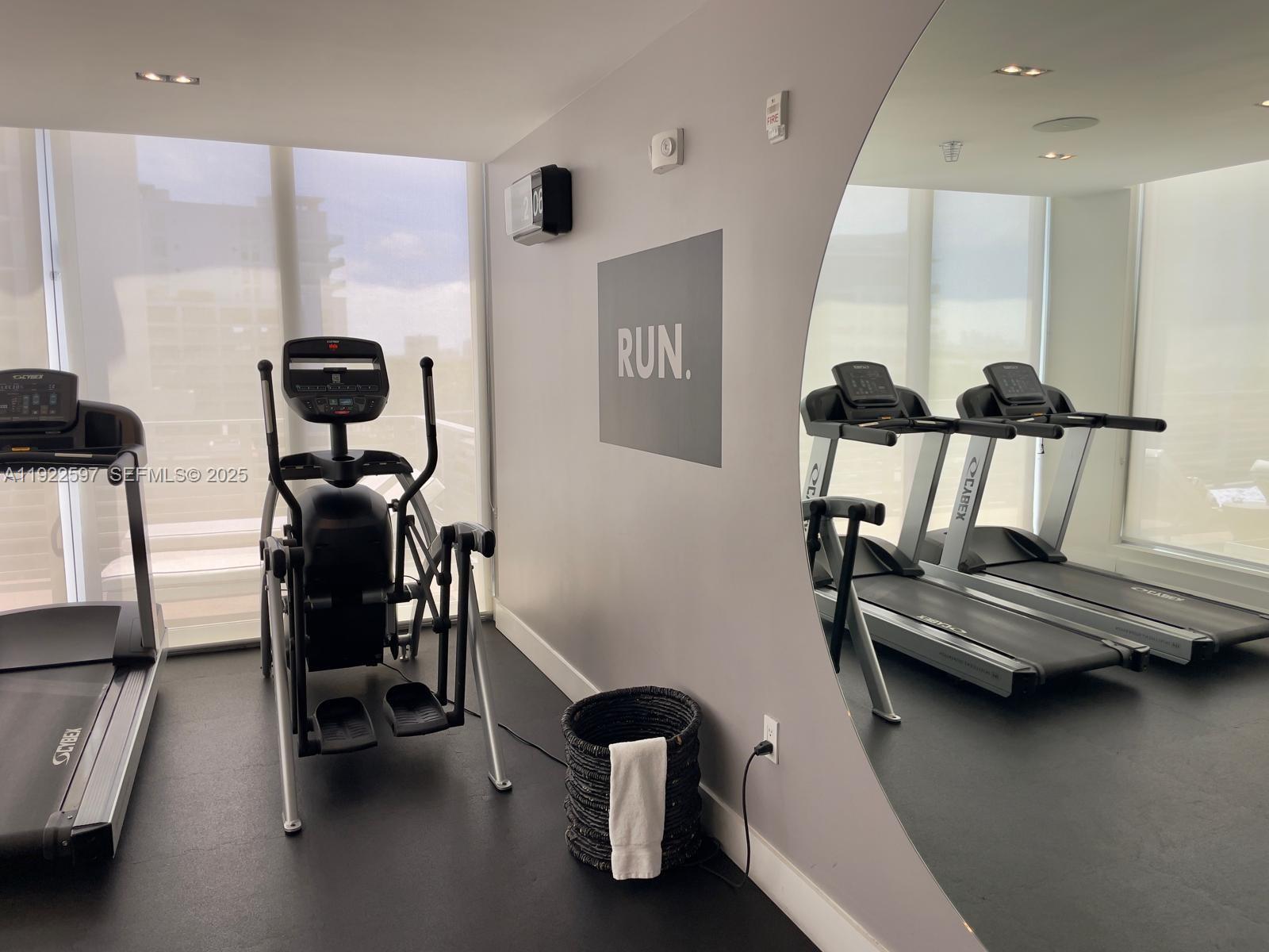 6080 Collins Ave #506 Miami Beach, FL 33140