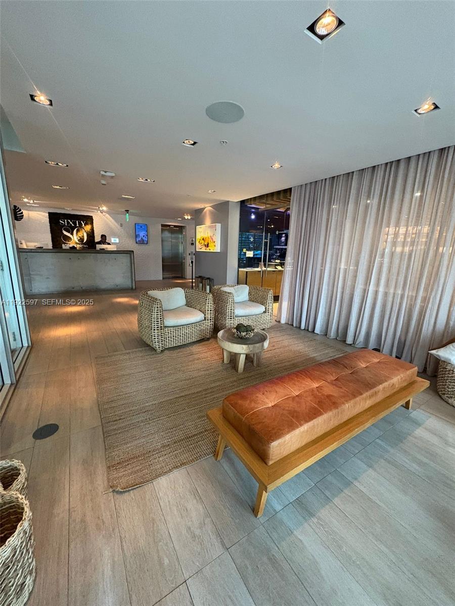 6080 Collins Ave #506 Miami Beach, FL 33140