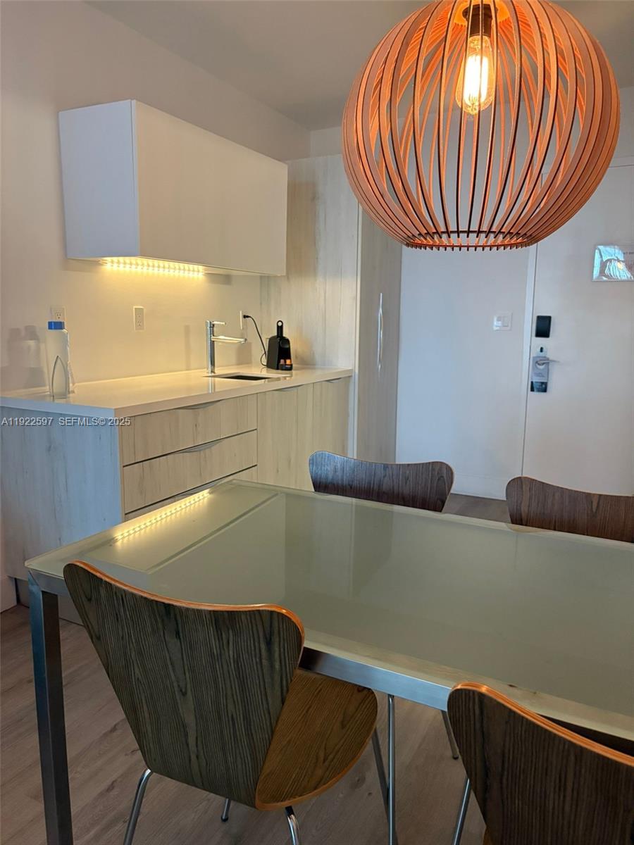 6080 Collins Ave #506 Miami Beach, FL 33140