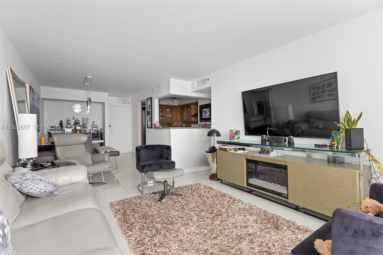 1775 Washington Ave #14F Miami Beach, FL 33139