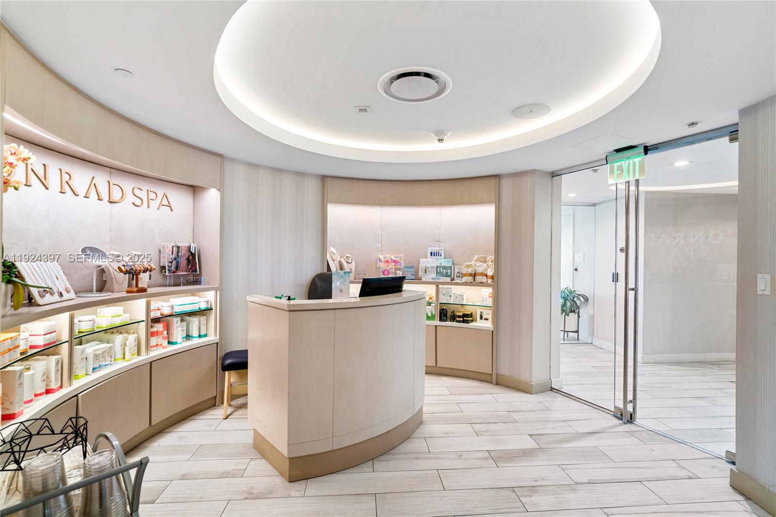 551 N Fort Lauderdale Bch Blvd #R1904 Fort Lauderdale, FL 33304