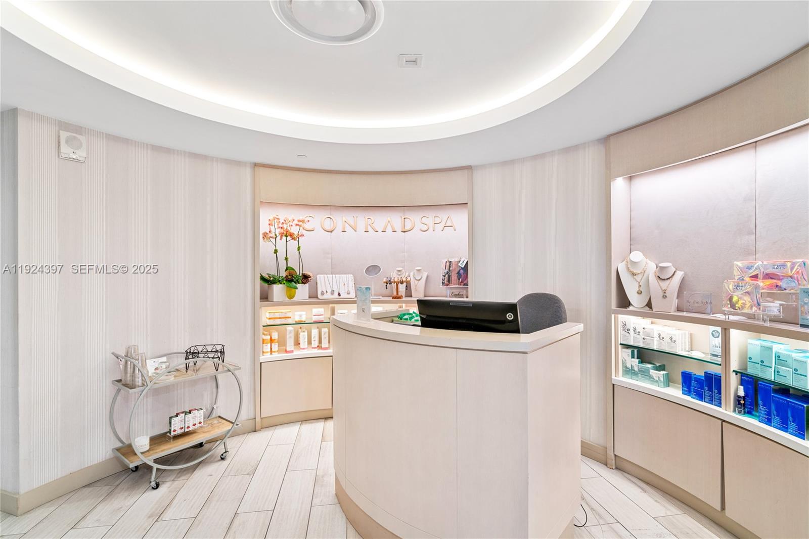 551 N Fort Lauderdale Bch Blvd #R1904 Fort Lauderdale, FL 33304