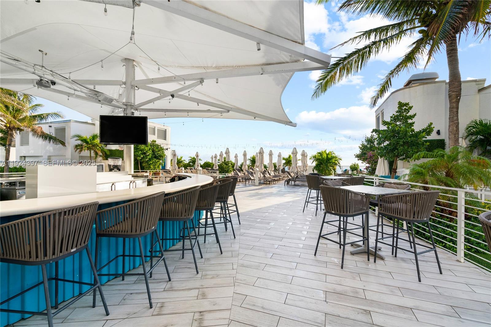 551 N Fort Lauderdale Bch Blvd #R1904 Fort Lauderdale, FL 33304