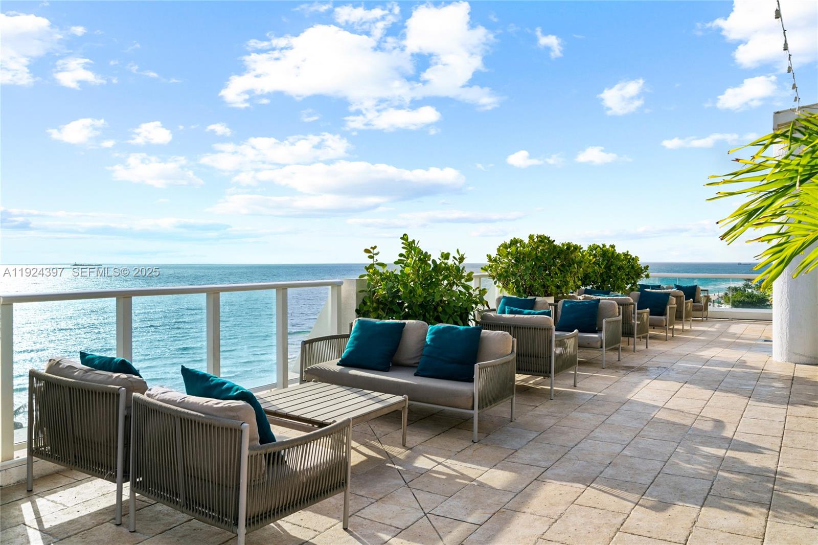 551 N Fort Lauderdale Bch Blvd #R1904 Fort Lauderdale, FL 33304