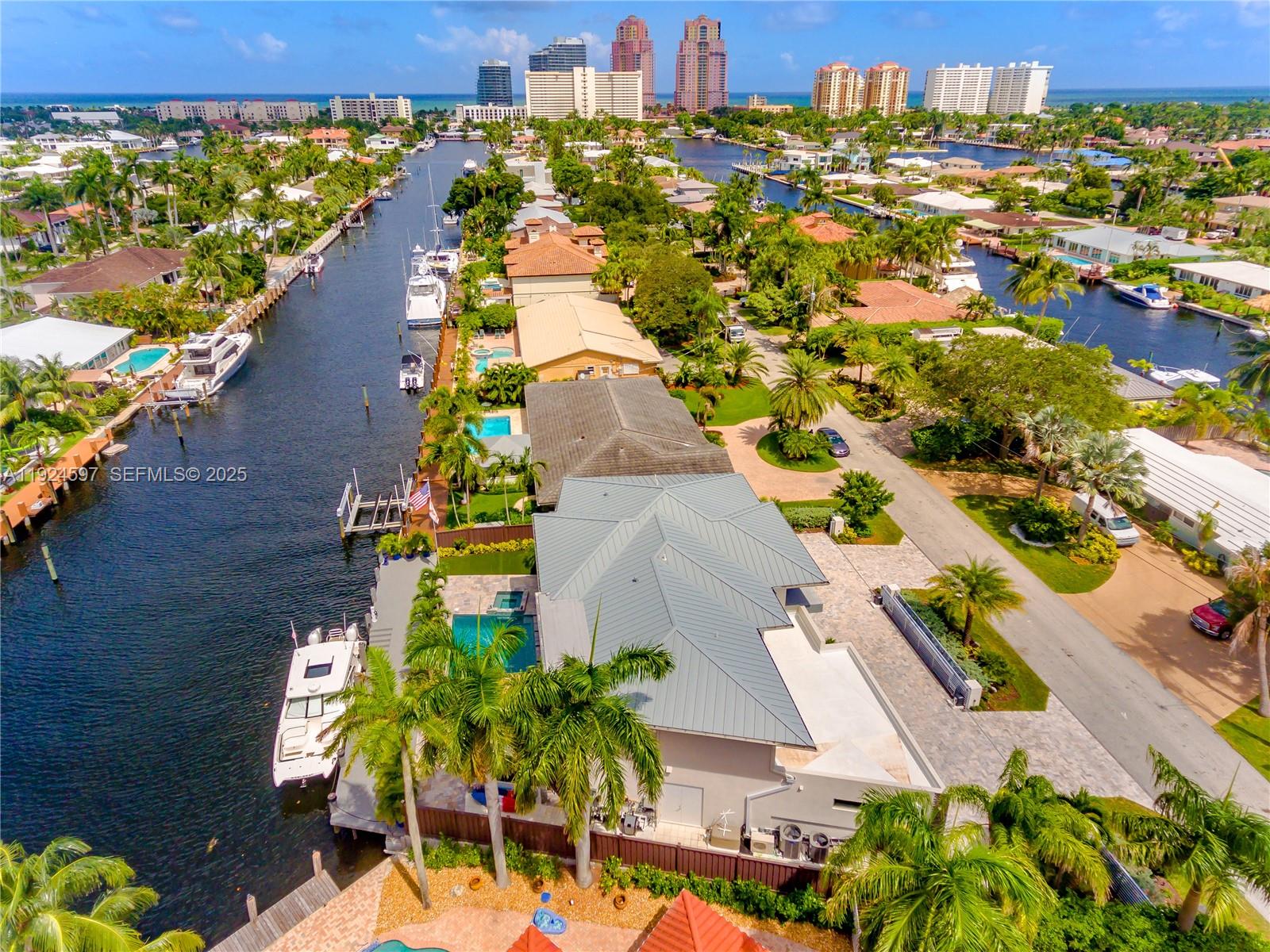 2809 NE 24th Pl Fort Lauderdale, FL 33305