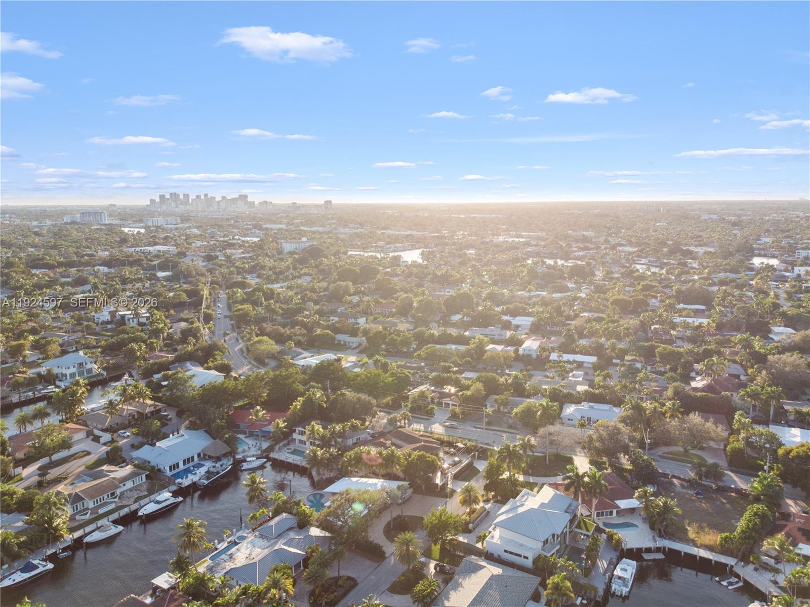 2809 NE 24th Pl Fort Lauderdale, FL 33305