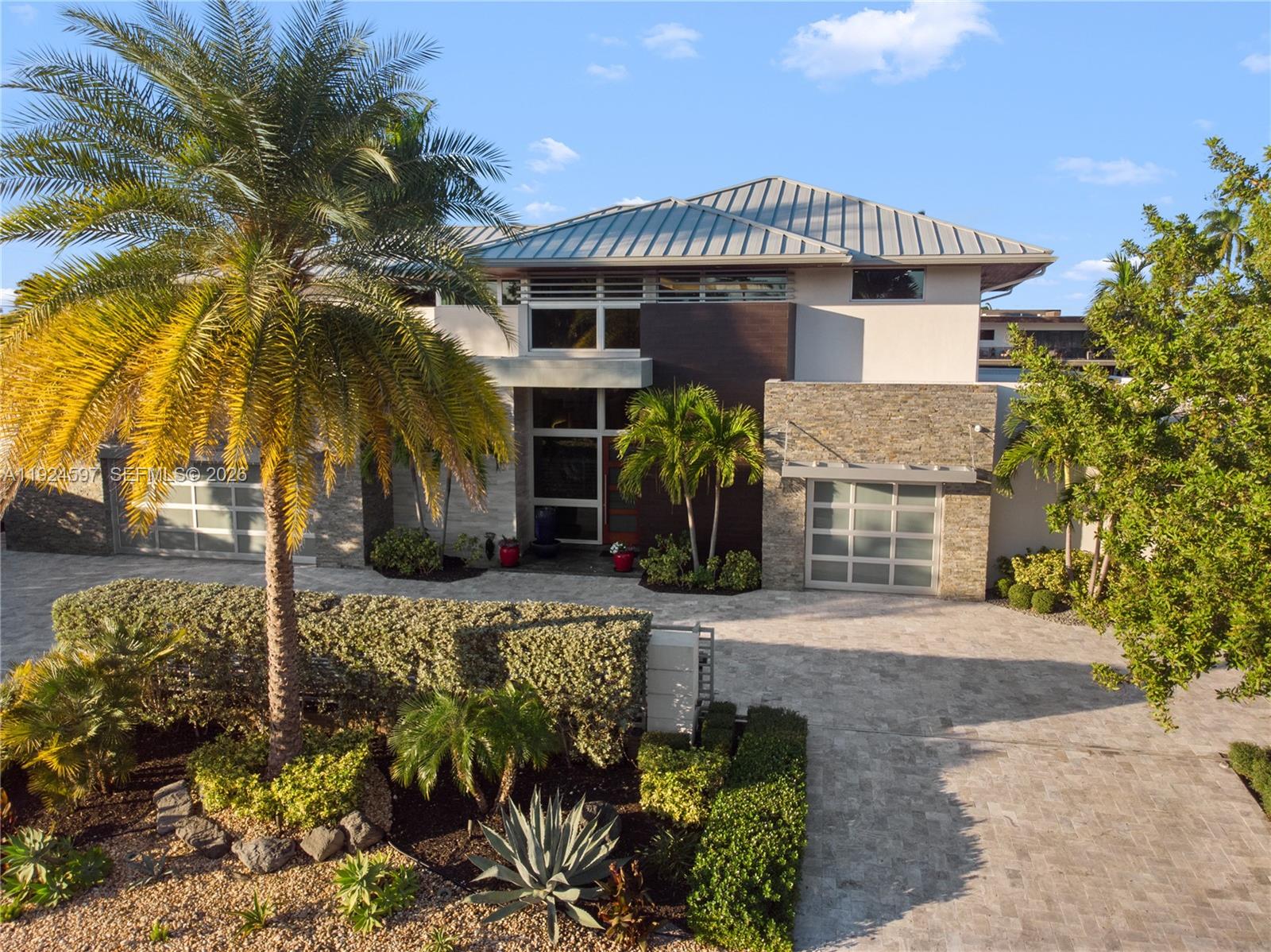 2809 NE 24th Pl Fort Lauderdale, FL 33305