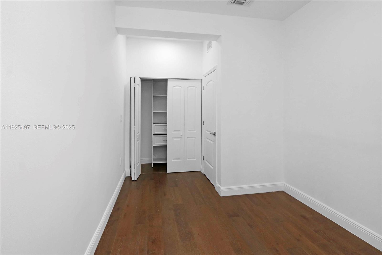 832 Wallace St Coral Gables, FL 33134