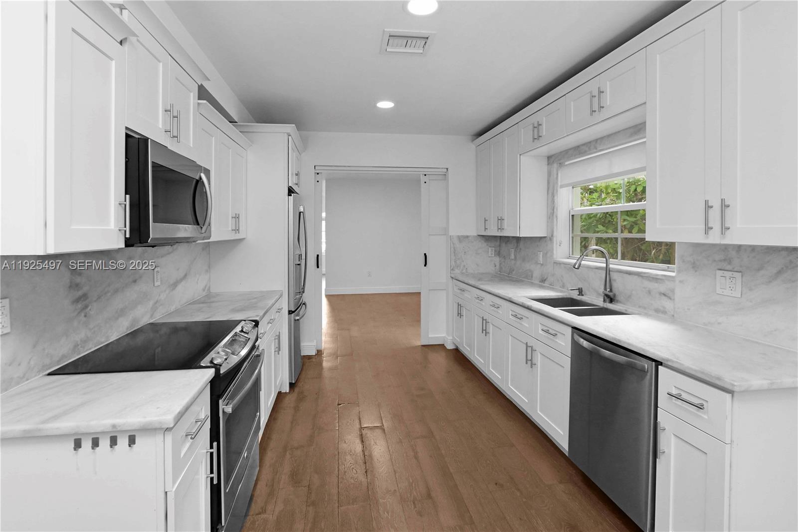 832 Wallace St Coral Gables, FL 33134