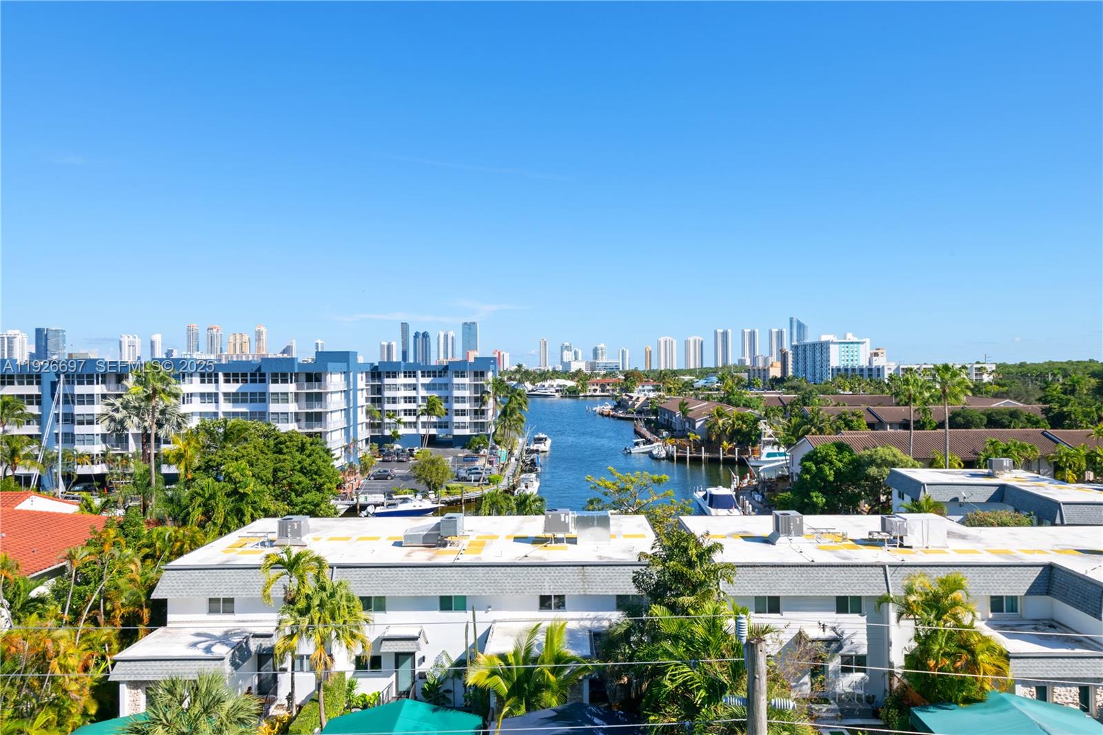 16508 NE 26th Ave #601 North Miami Beach, FL 33160